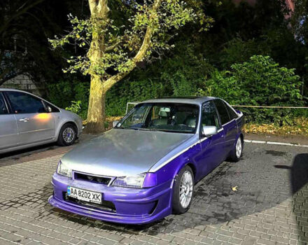 Фиолетовый Опель Омега, объемом двигателя 2 л и пробегом 296 тыс. км за 1999 $, фото 1 на Automoto.ua