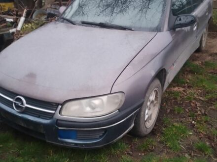Фіолетовий Опель Омега, об'ємом двигуна 2 л та пробігом 350 тис. км за 1000 $, фото 1 на Automoto.ua