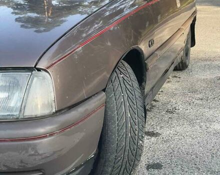 Коричневый Опель Омега, объемом двигателя 0 л и пробегом 88 тыс. км за 950 $, фото 2 на Automoto.ua