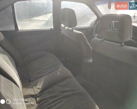 Опель Омега 1990 в Красилове на Automoto.ua Коричневый Опель Омега, объемом двигателя 2 л и пробегом 254 тыс. км за 400 $, фото 12 на Automoto.ua