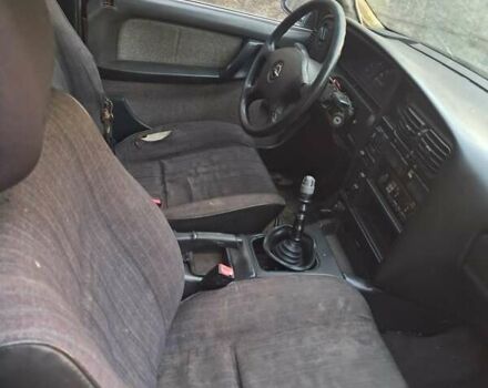 Коричневый Опель Омега, объемом двигателя 2 л и пробегом 329 тыс. км за 650 $, фото 4 на Automoto.ua