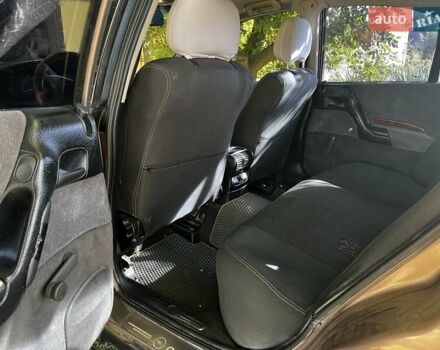 Коричневый Опель Омега, объемом двигателя 2 л и пробегом 351 тыс. км за 3000 $, фото 5 на Automoto.ua