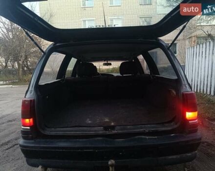 Коричневый Опель Омега, объемом двигателя 1.8 л и пробегом 463 тыс. км за 700 $, фото 5 на Automoto.ua