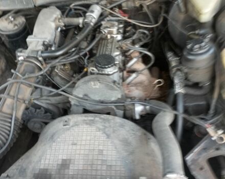 Красный Опель Омега, объемом двигателя 2 л и пробегом 100 тыс. км за 500 $, фото 5 на Automoto.ua