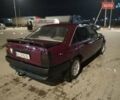 Червоний Опель Омега, об'ємом двигуна 2 л та пробігом 300 тис. км за 750 $, фото 2 на Automoto.ua