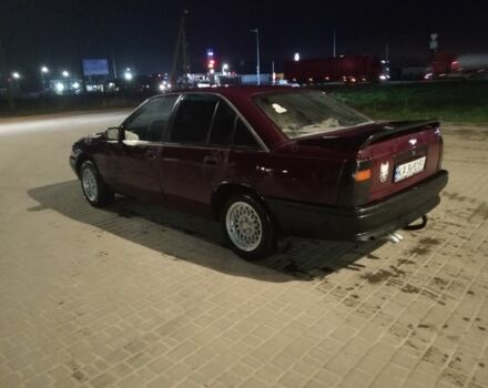 Красный Опель Омега, объемом двигателя 2 л и пробегом 300 тыс. км за 750 $, фото 2 на Automoto.ua