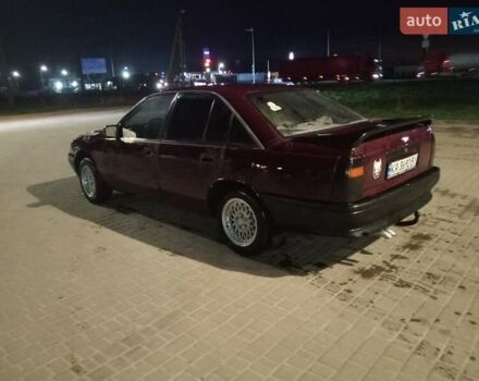 Червоний Опель Омега, об'ємом двигуна 2 л та пробігом 300 тис. км за 750 $, фото 1 на Automoto.ua