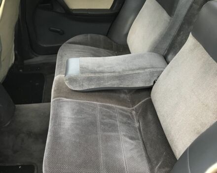 Красный Опель Омега, объемом двигателя 2 л и пробегом 343 тыс. км за 2000 $, фото 5 на Automoto.ua