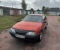 Красный Опель Омега, объемом двигателя 1.8 л и пробегом 300 тыс. км за 1600 $, фото 1 на Automoto.ua
