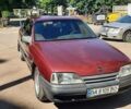 Красный Опель Омега, объемом двигателя 2 л и пробегом 200 тыс. км за 2700 $, фото 3 на Automoto.ua