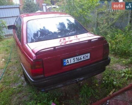 Червоний Опель Омега, об'ємом двигуна 2.4 л та пробігом 290 тис. км за 1300 $, фото 3 на Automoto.ua