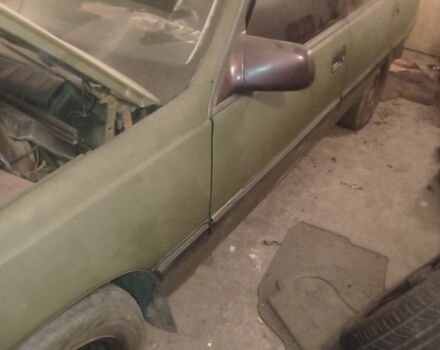 Красный Опель Омега, объемом двигателя 2 л и пробегом 100 тыс. км за 357 $, фото 1 на Automoto.ua