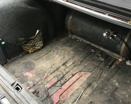 Красный Опель Омега, объемом двигателя 2 л и пробегом 343 тыс. км за 2000 $, фото 6 на Automoto.ua