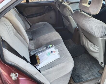 Красный Опель Омега, объемом двигателя 2 л и пробегом 400 тыс. км за 1691 $, фото 5 на Automoto.ua