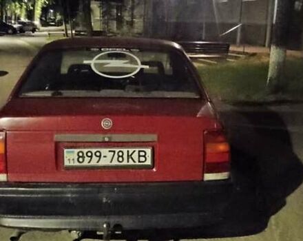 Червоний Опель Омега, об'ємом двигуна 2 л та пробігом 350 тис. км за 900 $, фото 6 на Automoto.ua