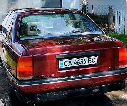 Красный Опель Омега, объемом двигателя 2 л и пробегом 0 тыс. км за 800 $, фото 5 на Automoto.ua