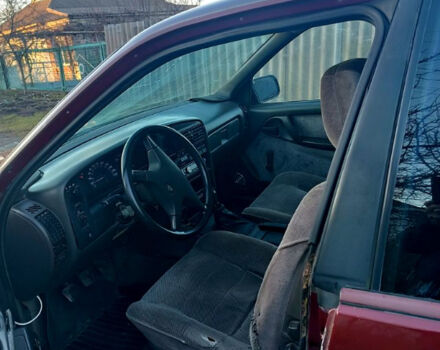 Красный Опель Омега, объемом двигателя 2 л и пробегом 0 тыс. км за 1000 $, фото 2 на Automoto.ua