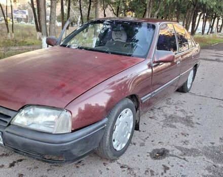 Червоний Опель Омега, об'ємом двигуна 2 л та пробігом 384 тис. км за 1250 $, фото 1 на Automoto.ua