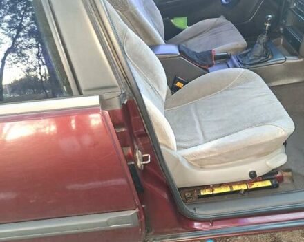 Червоний Опель Омега, об'ємом двигуна 2 л та пробігом 384 тис. км за 1250 $, фото 9 на Automoto.ua