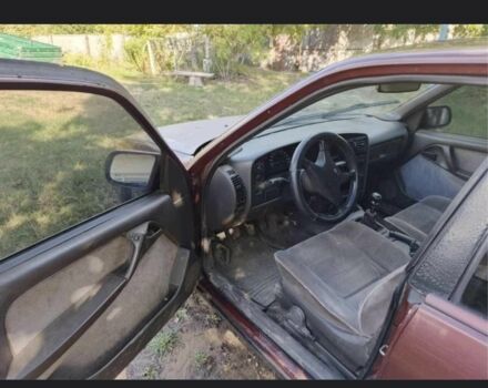 Червоний Опель Омега, об'ємом двигуна 2 л та пробігом 10 тис. км за 474 $, фото 2 на Automoto.ua