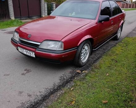 Опель Омега 1990 в Ивано-Франковске на Automoto.ua Красный Опель Омега, объемом двигателя 2 л и пробегом 300 тыс. км за 1400 $, фото 1 на Automoto.ua