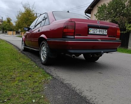 Опель Омега 1990 в Ивано-Франковске на Automoto.ua Красный Опель Омега, объемом двигателя 2 л и пробегом 300 тыс. км за 1400 $, фото 3 на Automoto.ua