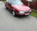 Опель Омега 1990 в Ивано-Франковске на Automoto.ua Красный Опель Омега, объемом двигателя 2 л и пробегом 300 тыс. км за 1400 $, фото 1 на Automoto.ua