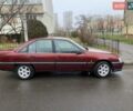 Червоний Опель Омега, об'ємом двигуна 2 л та пробігом 250 тис. км за 2000 $, фото 1 на Automoto.ua