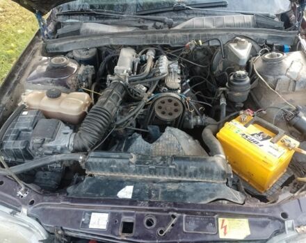 Червоний Опель Омега, об'ємом двигуна 2 л та пробігом 275 тис. км за 716 $, фото 3 на Automoto.ua