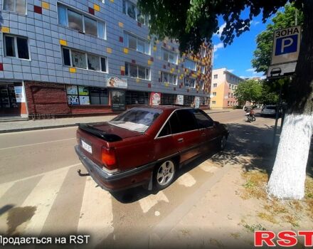 Красный Опель Омега, объемом двигателя 2 л и пробегом 300 тыс. км за 1000 $, фото 6 на Automoto.ua