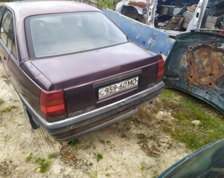 Красный Опель Омега, объемом двигателя 0 л и пробегом 765 тыс. км за 600 $, фото 4 на Automoto.ua