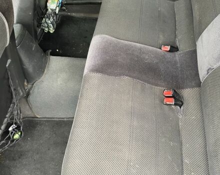 Красный Опель Омега, объемом двигателя 2 л и пробегом 300 тыс. км за 1000 $, фото 5 на Automoto.ua