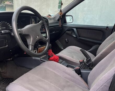 Червоний Опель Омега, об'ємом двигуна 2 л та пробігом 450 тис. км за 1000 $, фото 8 на Automoto.ua