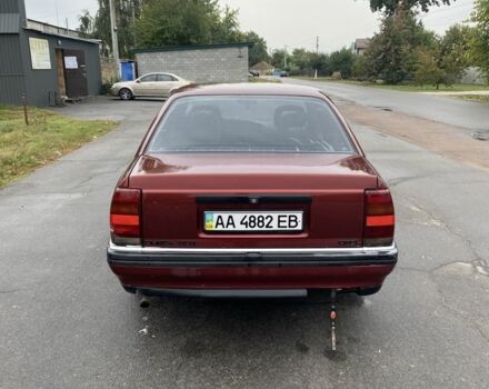 Красный Опель Омега, объемом двигателя 2 л и пробегом 300 тыс. км за 1000 $, фото 3 на Automoto.ua