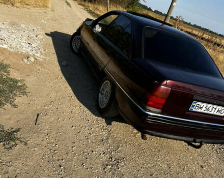 Красный Опель Омега, объемом двигателя 2.6 л и пробегом 200 тыс. км за 2300 $, фото 5 на Automoto.ua