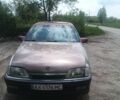 Красный Опель Омега, объемом двигателя 2.3 л и пробегом 300 тыс. км за 1400 $, фото 1 на Automoto.ua