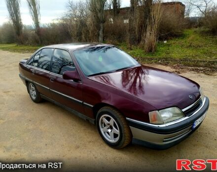Красный Опель Омега, объемом двигателя 2 л и пробегом 0 тыс. км за 1700 $, фото 7 на Automoto.ua
