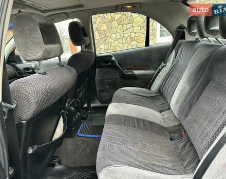 Красный Опель Омега, объемом двигателя 2 л и пробегом 301 тыс. км за 2250 $, фото 11 на Automoto.ua