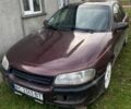 Красный Опель Омега, объемом двигателя 2.5 л и пробегом 336 тыс. км за 1100 $, фото 1 на Automoto.ua