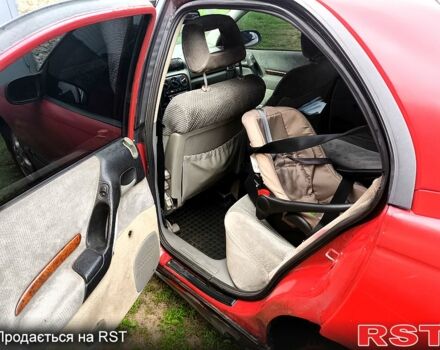 Красный Опель Омега, объемом двигателя 2.5 л и пробегом 250 тыс. км за 2500 $, фото 4 на Automoto.ua