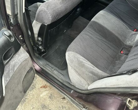 Красный Опель Омега, объемом двигателя 2.5 л и пробегом 390 тыс. км за 1800 $, фото 13 на Automoto.ua