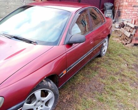 Красный Опель Омега, объемом двигателя 2 л и пробегом 290 тыс. км за 1700 $, фото 4 на Automoto.ua