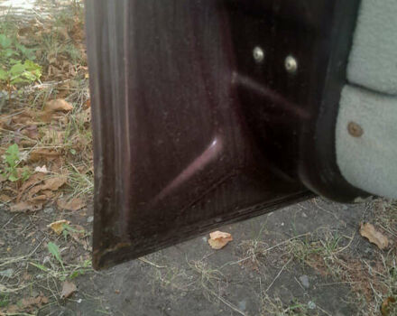 Красный Опель Омега, объемом двигателя 2 л и пробегом 139 тыс. км за 2500 $, фото 7 на Automoto.ua