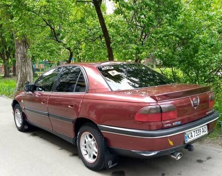 Красный Опель Омега, объемом двигателя 2 л и пробегом 100 тыс. км за 2700 $, фото 4 на Automoto.ua