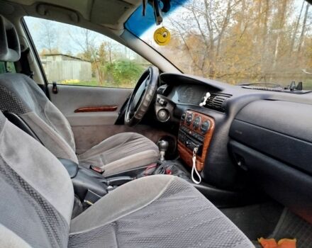 Опель Омега 1997 в Луцке на Automoto.ua Красный Опель Омега, объемом двигателя 2 л и пробегом 334 тыс. км за 2000 $, фото 4 на Automoto.ua