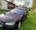 Опель Омега 1997 в Луцке на Automoto.ua Красный Опель Омега, объемом двигателя 2 л и пробегом 334 тыс. км за 2000 $, фото 1 на Automoto.ua