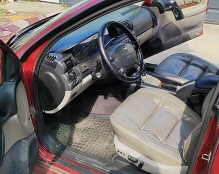 Червоний Опель Омега, об'ємом двигуна 2.5 л та пробігом 344 тис. км за 2800 $, фото 3 на Automoto.ua
