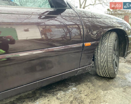 Красный Опель Омега, объемом двигателя 2.2 л и пробегом 286 тыс. км за 3750 $, фото 3 на Automoto.ua