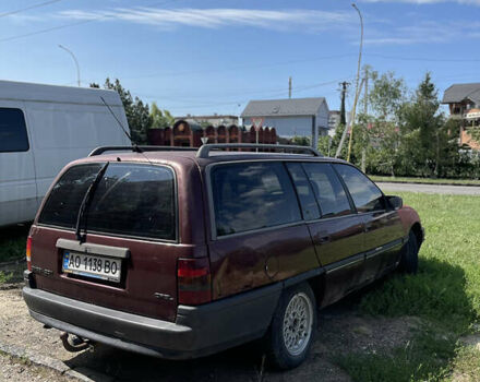 Червоний Опель Омега, об'ємом двигуна 2 л та пробігом 376 тис. км за 600 $, фото 2 на Automoto.ua