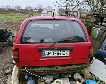 Червоний Опель Омега, об'ємом двигуна 1.8 л та пробігом 350 тис. км за 550 $, фото 5 на Automoto.ua